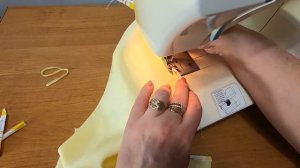 Как обработать срез ткани без оверлока.mp4