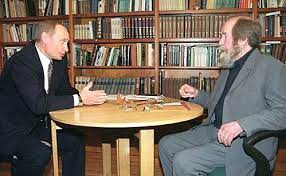 Феномен Солженицына как зеркало подгнившей советской номенклатуры
