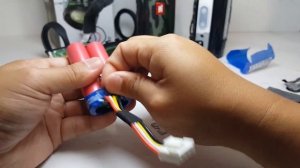 JBL FLIP 5 - HOW TO REPAIR BATTERY