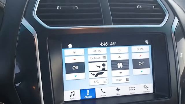 2017 Ford Explorer Freeland Saginaw Midland Bay City Mt. Pleasant MI P7919