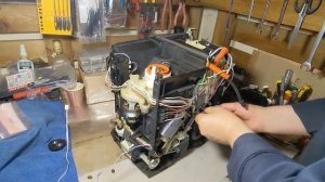 Часть 2  Кофемашина Delonghi PrimaDonna S.   Ошибка: Вставьте заварочній узел.  Замена датчика хола