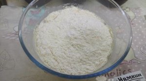 Дрожжевые пирожки с творогом на сковороде