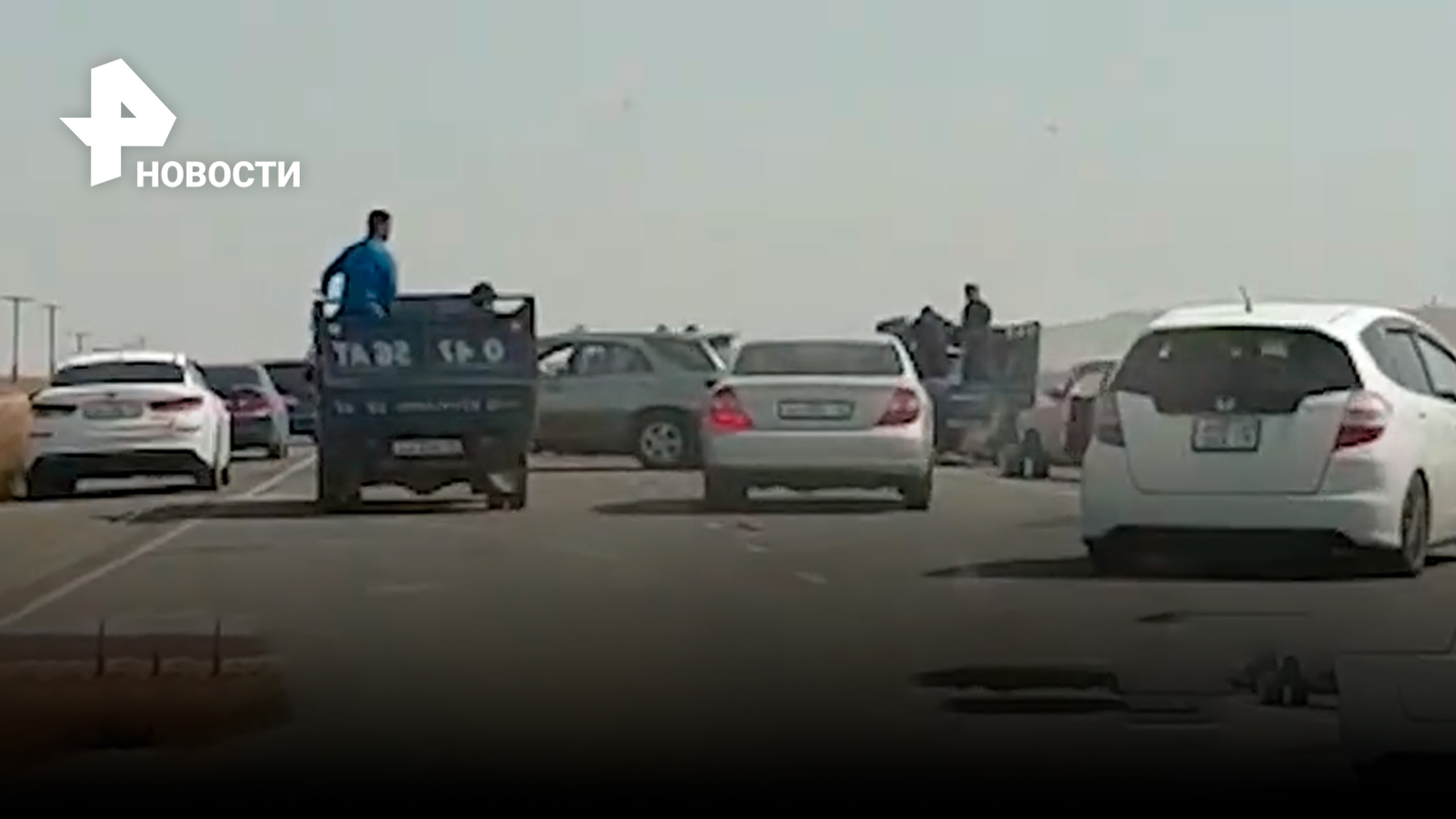 На границе Киргизии и Таджикистана установлены блокпосты в районе города Баткен / РЕН Новости