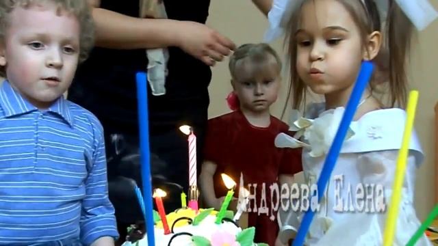 день рожденья-праздник детства