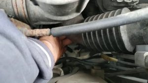 Замена троса переключения передач Toyota succeed часть 4