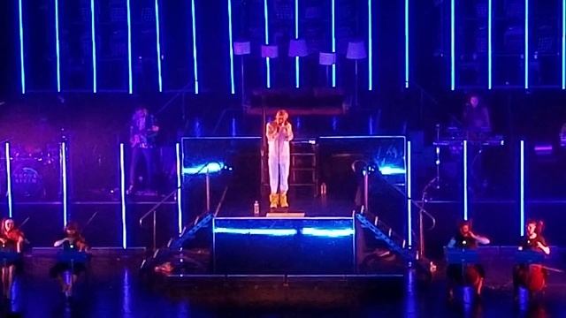 Troye Sivan - Revelation (Live in New York, October 9, 2018) смотреть онлайн