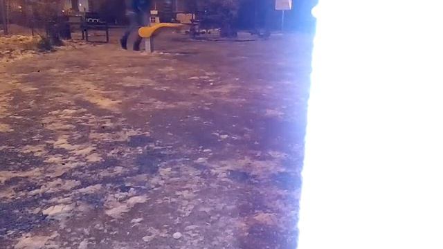 ДЕВОЧКА УПАЛА И РАЗБИЛА НОС! смотреть онлайн