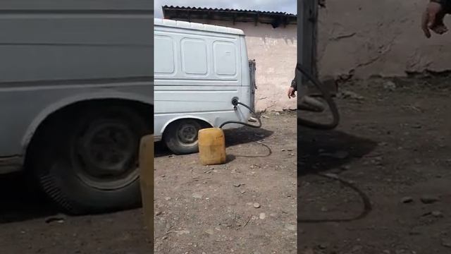 Заливаем бензин в бак ??? смотреть онлайн
