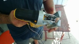 Электролобзик Деволт DW 349 провожу тест подарка.