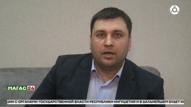 Сотрудник Минобороны России Хаматхан Ужахов поздравил Махмуда-Али Калиматова с переизбранием