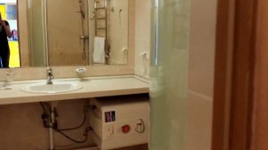 Отдых в октябре в Ялте ?. ? гостиница Адмирал, супер место ? для отдыха в, центре Ялты.