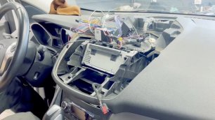 Установка магнитолы Teyes для Ford Kuga 2 2012-2019 Ford Escape 3 2012-2019.mp4