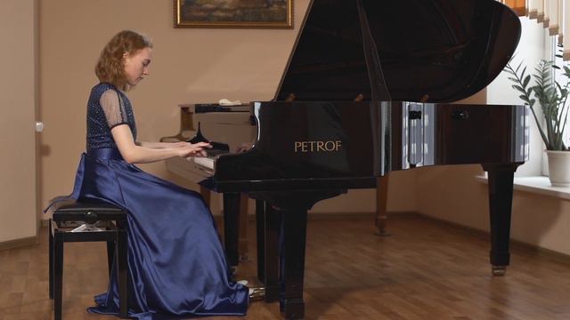 И.С. Бах. ХТК I том, Прелюдия и фуга e-moll, Злата Шардина смотреть онлайн