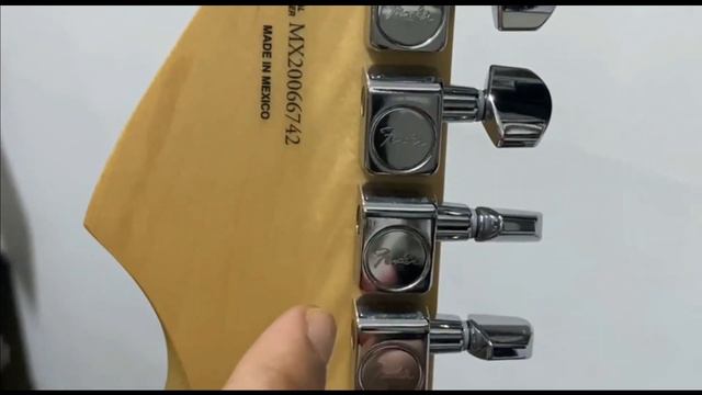 Fender Stratocaster Original Vs Fake - Beza Fender Ori & Fake смотреть онлайн