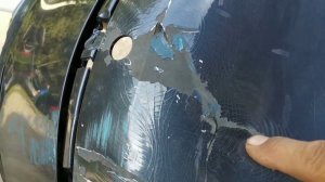 Как удалить ржавчину с арок автомобиля и залатать бампер.