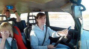 Катя за рулем Москвича