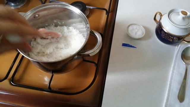 Молочная рисовая каша никогда не подгорает. смотреть онлайн