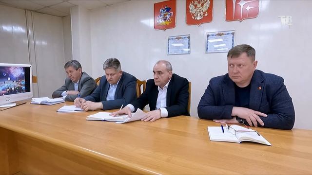 Обзор еженедельного общегородского совещания от 24.04.2023 смотреть онлайн