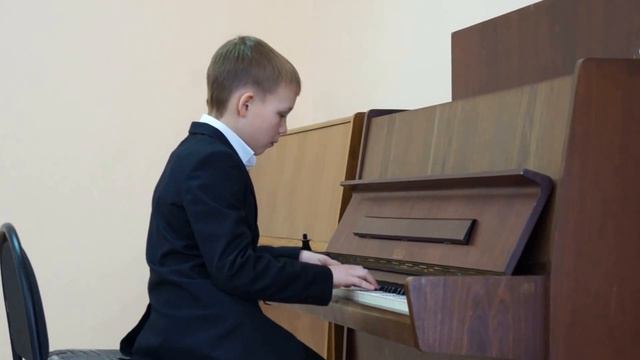 И Гайдн Соната 1 часть Кужель Георгий смотреть онлайн