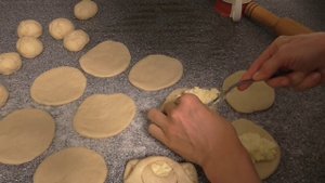 Пирожки с  творогом в духовке .Оригинальная  форма пирожков с творогом.