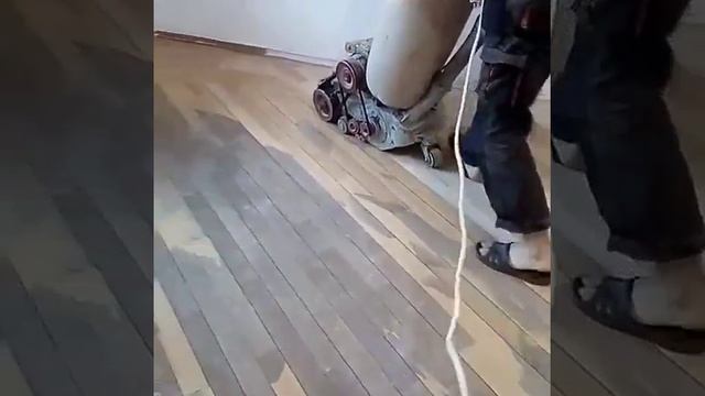Циклевка старого паркета по недорогой цене за м2