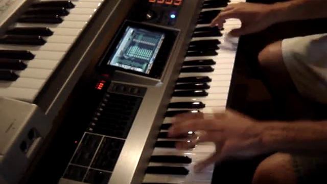 Jump - Van Halen - Fantom G-7 смотреть онлайн