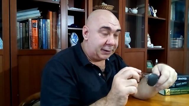 Очки с дырочками: есть ли от них польза и что с ними делать? смотреть онлайн