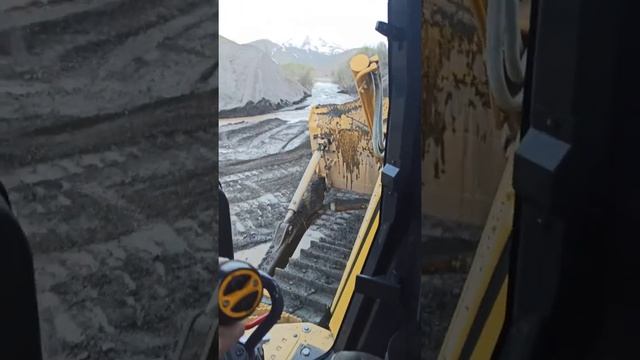 Komatsu D-65 новый бульдозер