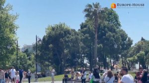 Турция. Парк Султанахмет. Стамбул современный. Европа-Хаус.Turkey. Sultanahmet park. Istanbul modern