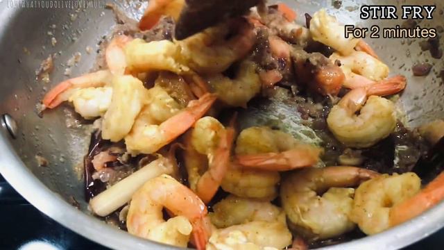Chettinad Prawn Pepper Fry | Prawns Pepper Fry Recipe Traditional Indian Style | Eral Milagu Varuva