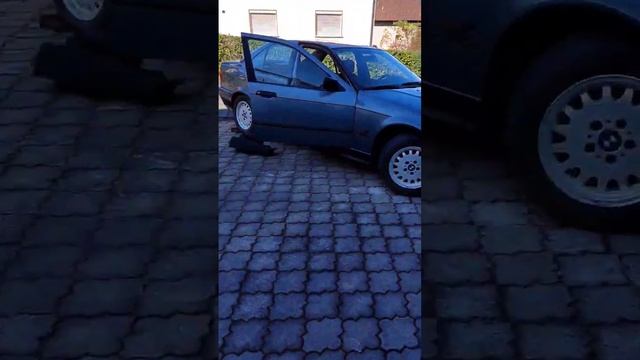 Гаражные Будни Суета в Германии ремонт БМВ Е36 меняем ручник #car #viral #vlog #bmw #ремонт #youtub