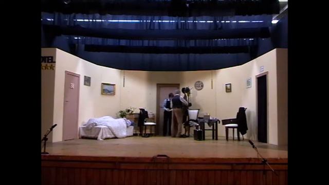 G. Feydeau: A balek avagy a hülyéje (1.) смотреть онлайн