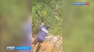 "Дочь пыталась остановить": мужчина, спасший корову от медведя в Башкирии, рассказал о поступке