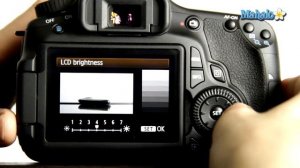 How to Adjust LCD Brightness on a Canon 60D DSLR