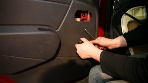 Renault Logan  disassembly door - part II(Renault Logan  разборка дверей)