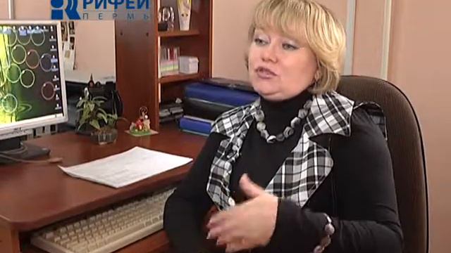 Ребёнок растет Девочка подражает своей подруге смотреть онлайн