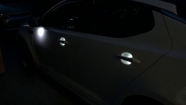 Kia Optima Led door handles and rear puddle light смотреть онлайн