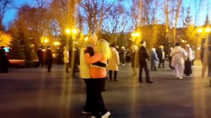Я С КАЖДЫМ ДНЁМ СИЛЬНЕЙ ТЕБЯ ЛЮБЛЮ! ТАНЦЫ ХАРЬКОВ СЧАСТЛИВЫЕ ДНИ