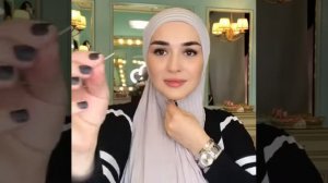 Как красиво завязать платок или шарф