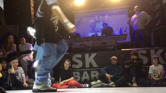 Feel the Groove Breaking Battles under 10 y.o 2 round смотреть онлайн