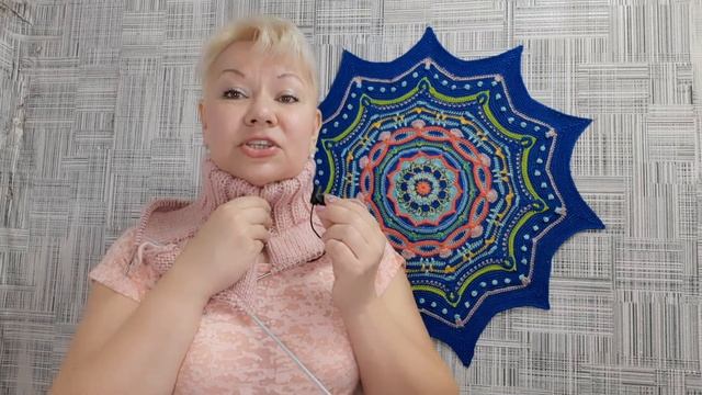 Сп "Шалемания. Зима." Отчёт 4. Вяжу манишку с молнией для себя.
