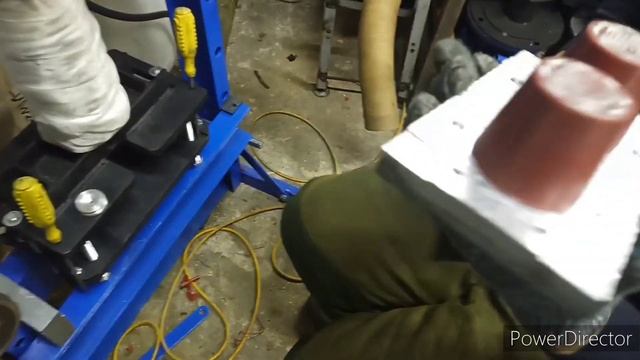 Два ведерка. ПНД с низким птр. Все же пролили. ВЛМ 350 грамм. смотреть онлайн