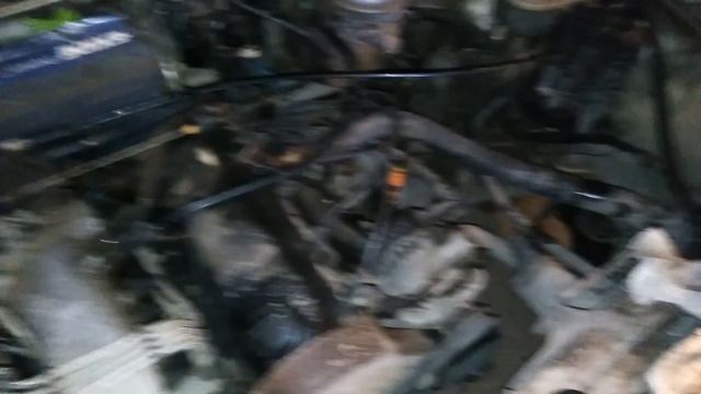 Audi 80, устраняем стук в передних стойках смотреть онлайн