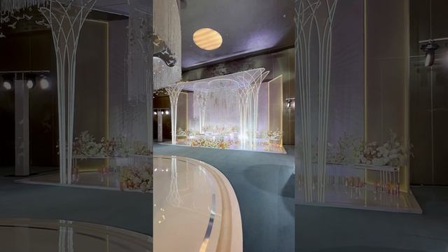 Красивейший свадебный декор?  #свадебнаяцеремония #декор #флористика #свадебнаяфлористика #декорато