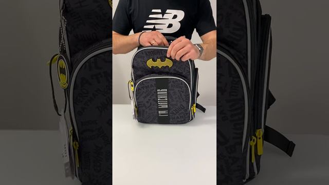 Рюкзак полукаркасный Kite Education DC Comics 36x29x16.5 см (DC22-706S)