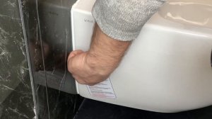 Как засиликонить шов между подвесным унитазом и плиткой