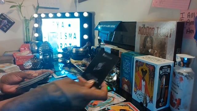 Sagittarius BONUS (Next 24 hours) U 2 are like a moth 2 a flame ? ??♀️❣️ Wanting to talk 2 U ? смотреть онлайн