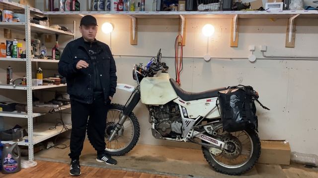 Отзыв о мотоцикле Honda XR600R после первого года эксплуатации смотреть онлайн