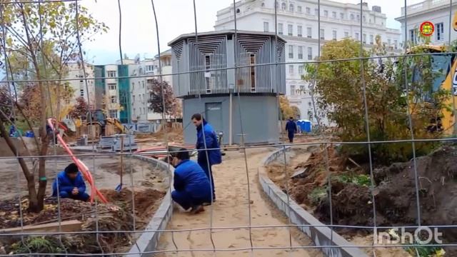 Стена памяти Юрия Шатунова на цветном бульваре в Москве