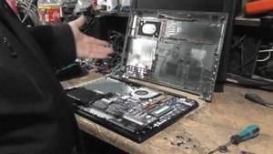 Lenovo IdeaPad 320, замена HDD на SSD, и влип на батарейку.